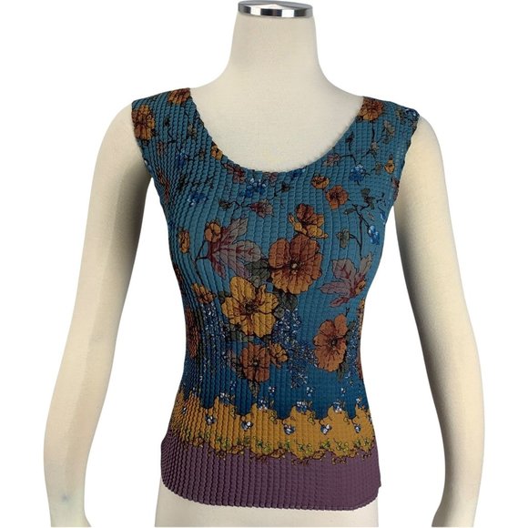 Le Grange NWT Medium Tank Top Blue Floral IXP66 St - Picture 1 of 5